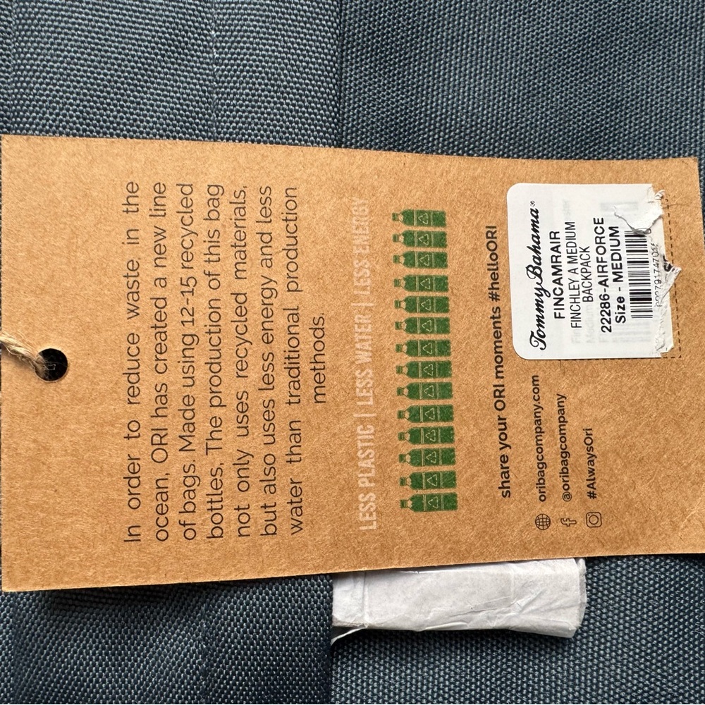 Modern Blue Backpack with Durable Fabric and Minimalist Design - Picture 5 of 6